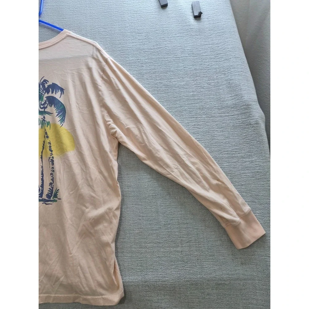 Levi's Shirt Mens XL Pink Palm Trees & Sun Graphic Relaxed Fit Everyday Wear